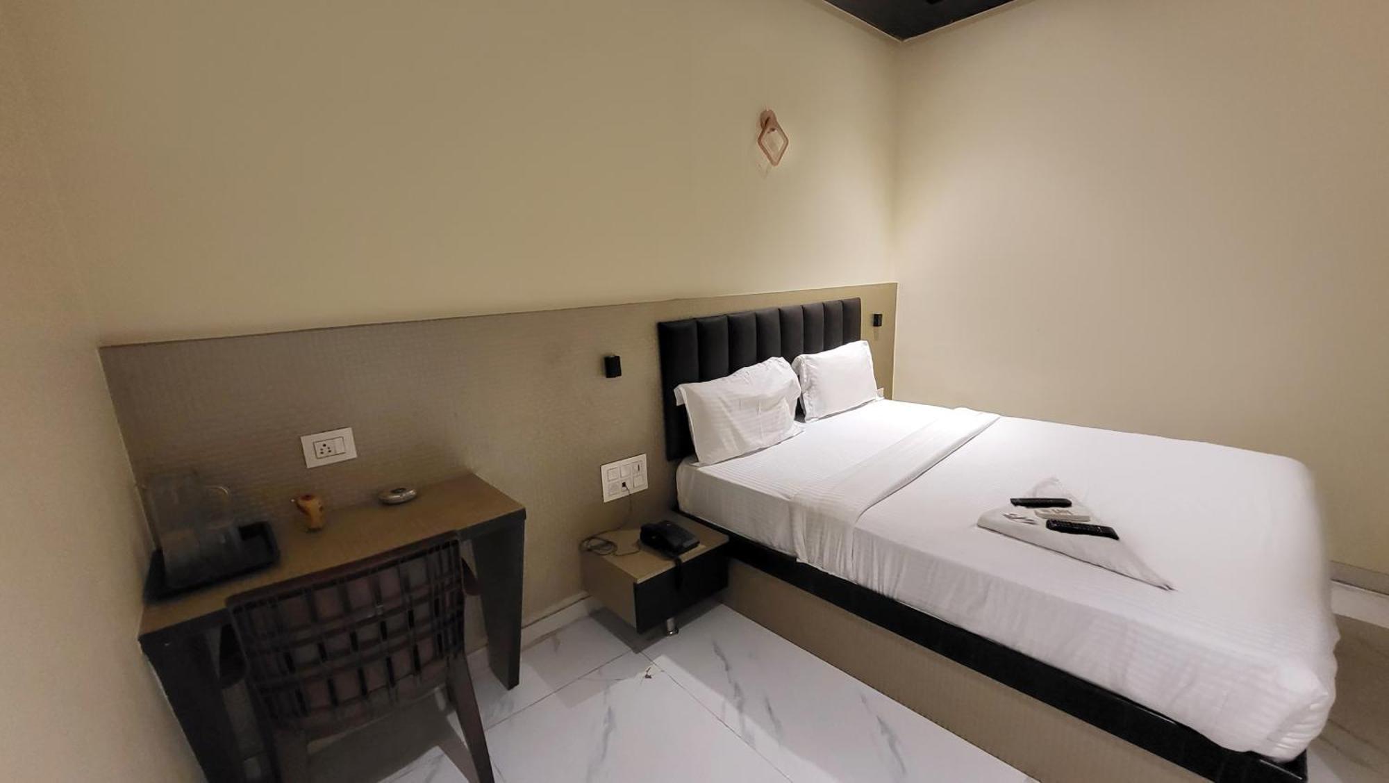 Fabhotel Prime Land - Nr Bkc มุมไบ ภายนอก รูปภาพ