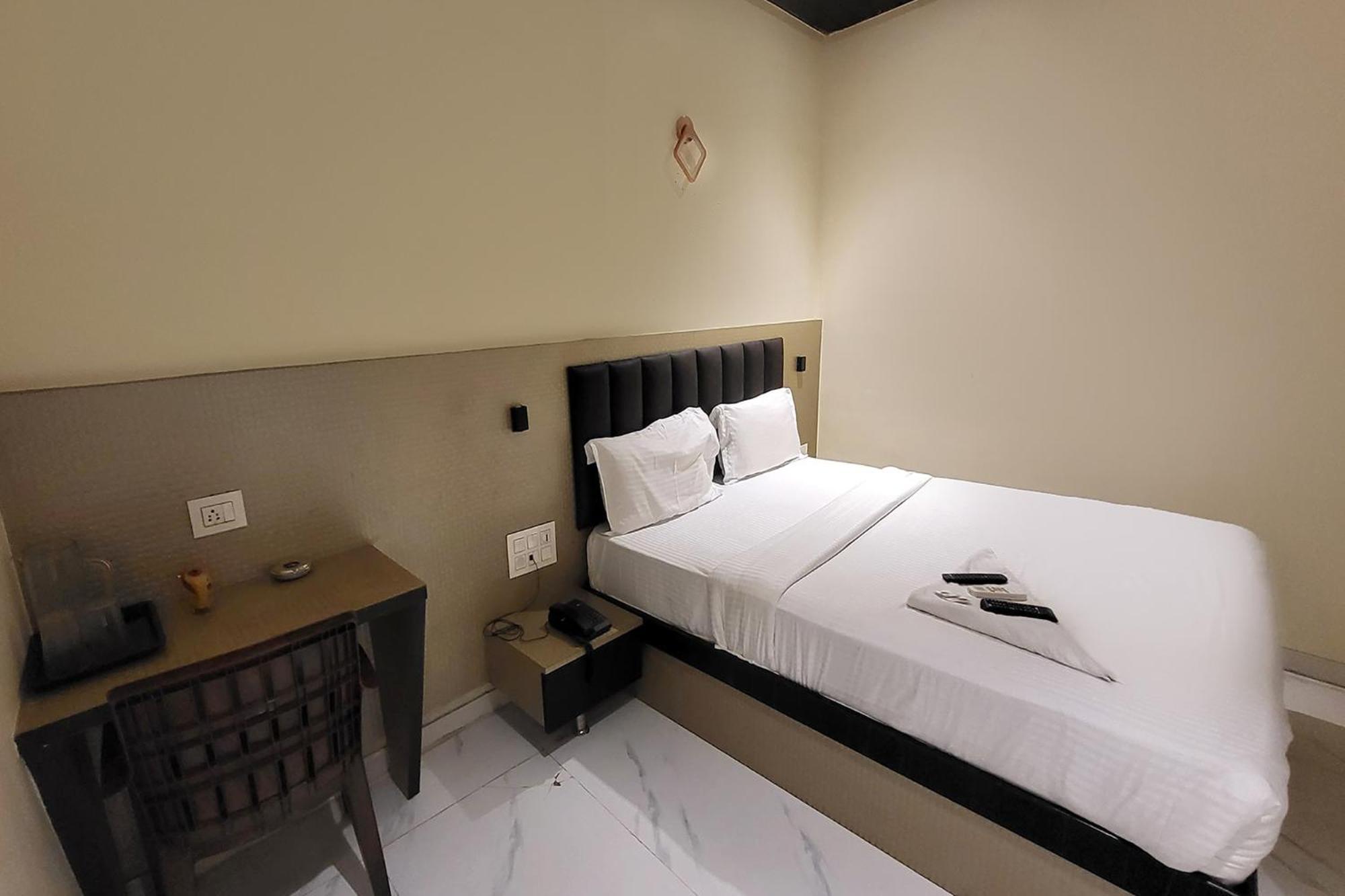 Fabhotel Prime Land - Nr Bkc มุมไบ ภายนอก รูปภาพ